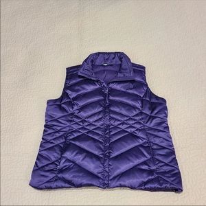Like New North Face Purple 550 down vest